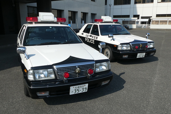 九州最後の「セドリック」パトカー退役へ 佐賀県警 「クラウン」との双璧も今は昔 
