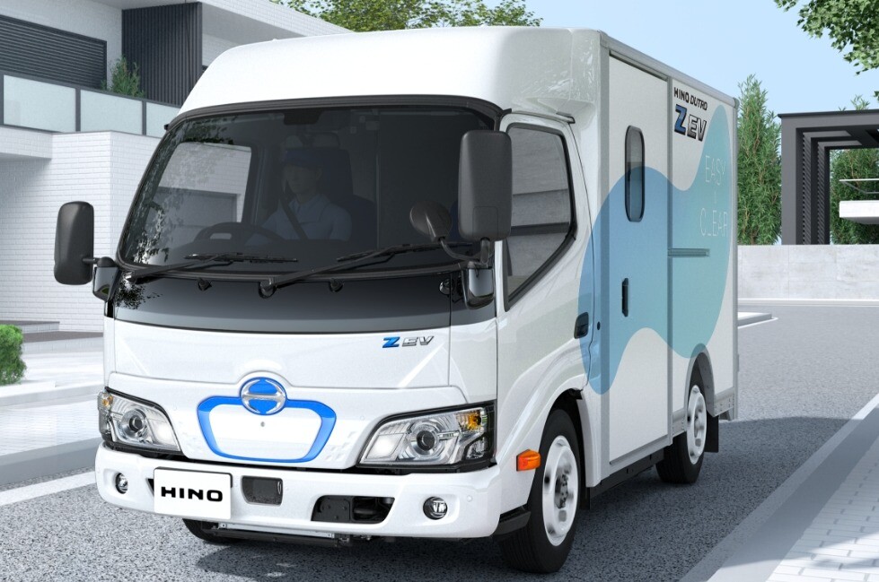 日野、小型BEVトラック「デュトロZ EV」発売　1充電150km走行　ラストワンマイルに対応
