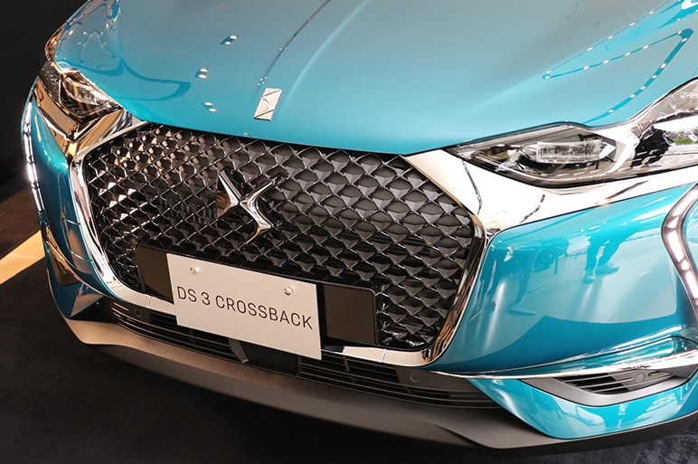 DS3 クロスバックは都会以外に似合うシチュエーションが思いつかない超都会っ子SUV