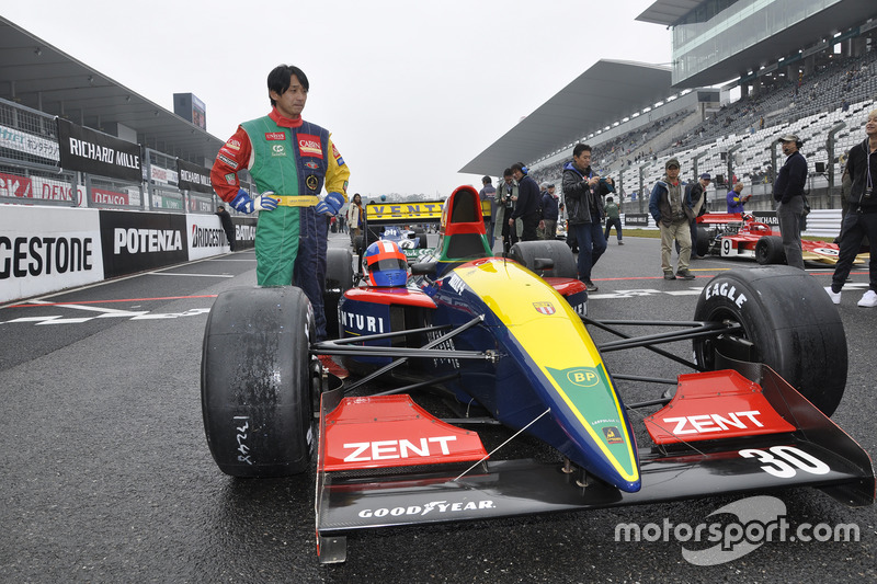 美しきF1マシン：ヴェンチュリLC92「片山右京がデビュー。色も形