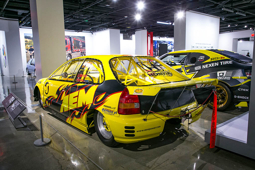 アメリカの博物館が日本の改造車文化を大真面目に特集 ドリフト仕様から街道レーサーまで Part 1 Web Option 自動車情報サイト 新車 中古車 Carview