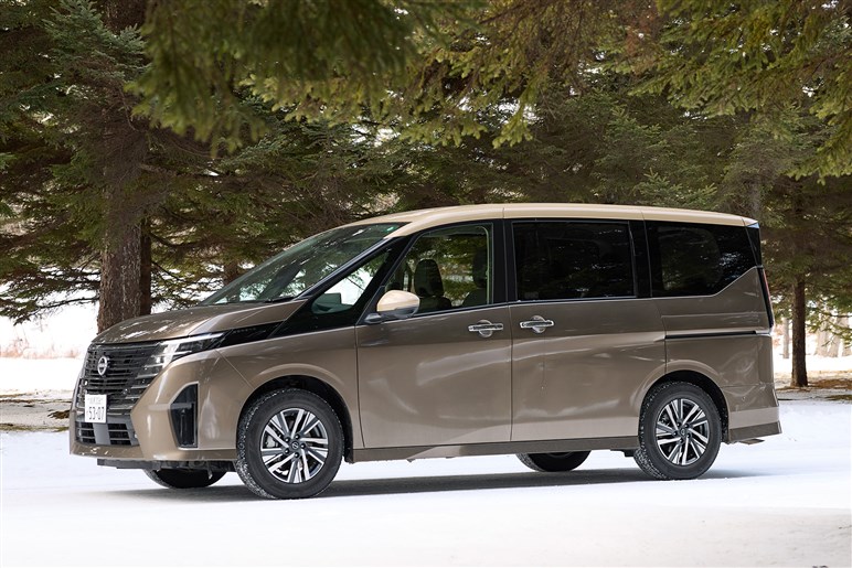 “虎の子の4WD”イーフォースを積んだ「セレナ」が家族も注目の“酔いにくいミニバン”化した理由