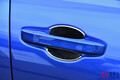 ホンダが「新型SUV」の実車初展示！ 青ボディ＆ド迫力「縦グリル」採用！ 新型「ZR-V Premium Style」来春発売へ