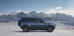 ディフェンダーの商用モデル、日本上陸へ！──GQ新着カー