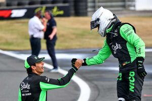 ボルトレート「心から彼のことを喜んでいる」と僚友を祝福。レースはミディアム交換のリスクを取るもスピンを喫しリタイア