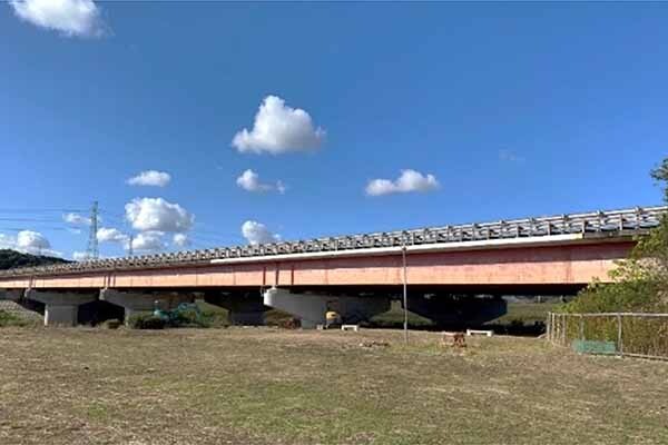 15km渋滞も覚悟？ 東名「3年間の工事」2026年スタート 1日3万台超の区間で“少しずつ”施工