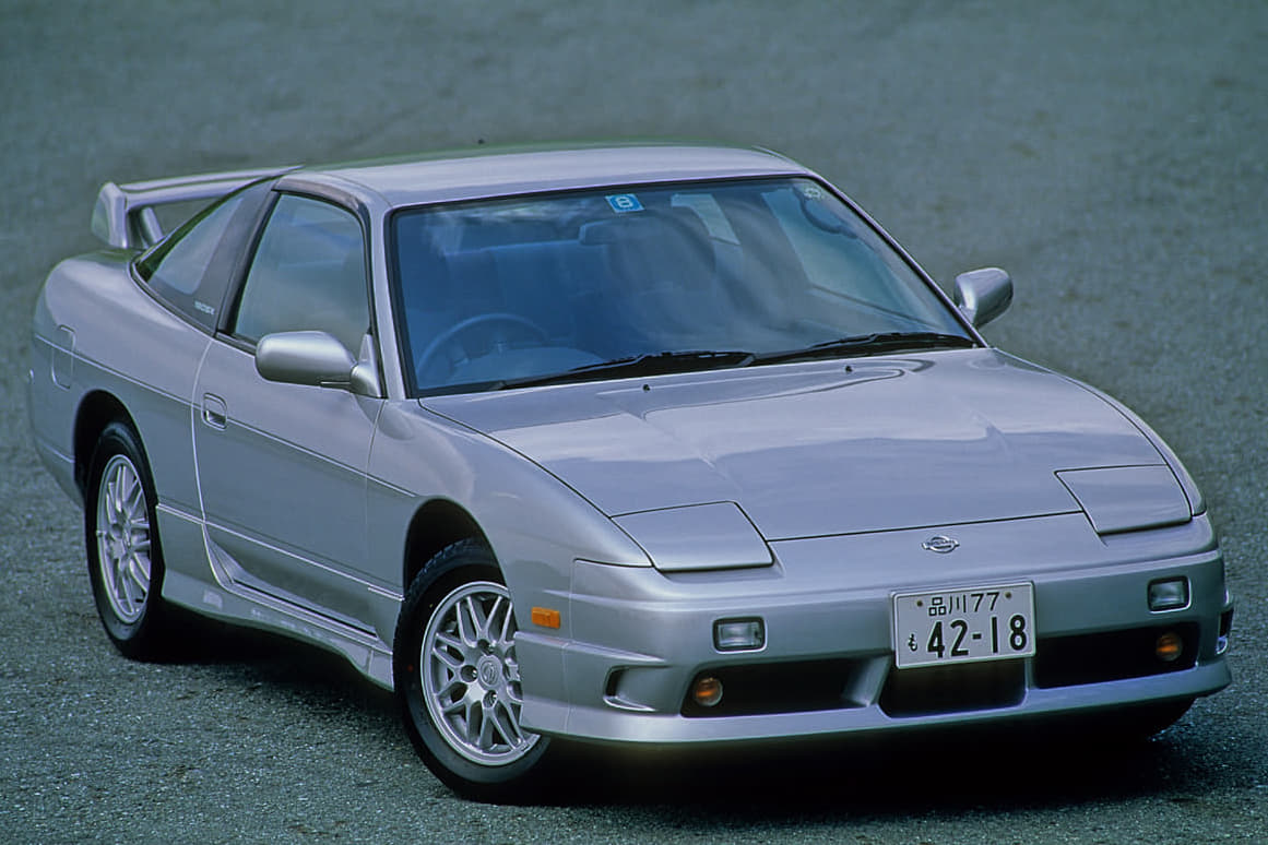 ロールス顔のアルファード 86顔のカムリ 衝撃の 顔面変更 を遂げたカスタムカー４台 Auto Messe Web 自動車情報サイト 新車 中古車 Carview
