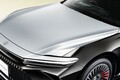 トヨタ「“新”クラウンセダン」登場！ 全長5m「正統派なFRセダン」に斬新「白銀・黒銀2トーン」×豪華ブラック内装採用！ 「世界に誇るモデル」表現の特別仕様車「THE 70th」とは