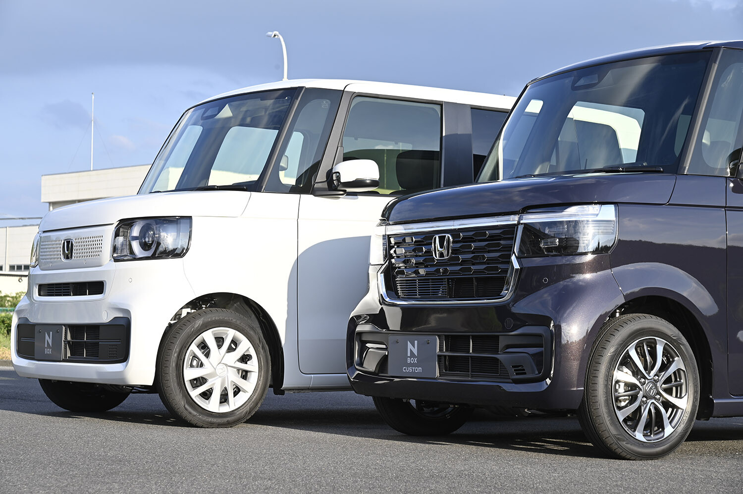 普通車買うならトヨタがほしい……が日本人のスタンダード!?　2025年度上半期の新車販売ランキングは相変わらずのトヨタ１強!!