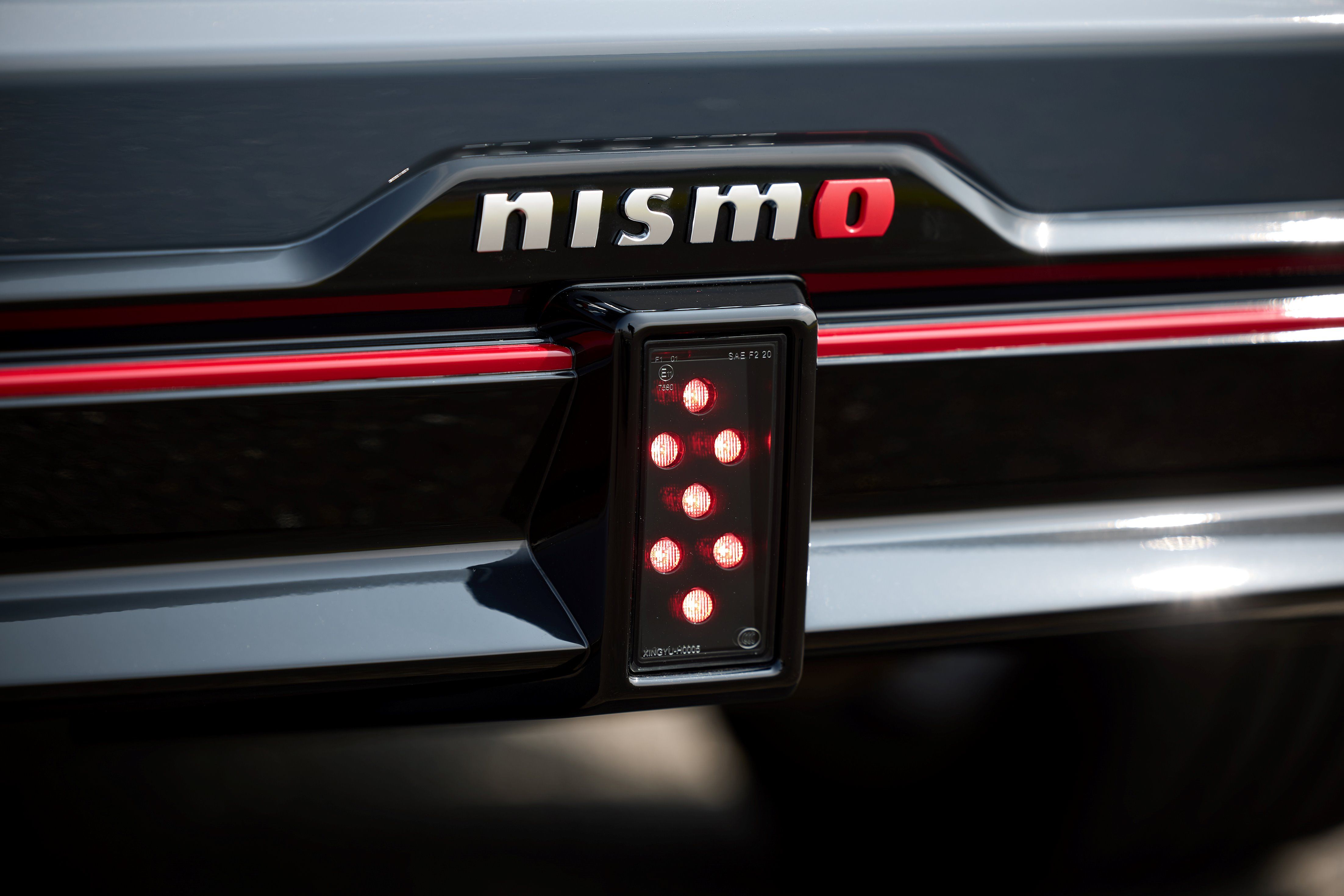 写真で見るニューモデル　日産自動車「スカイライン NISMO」