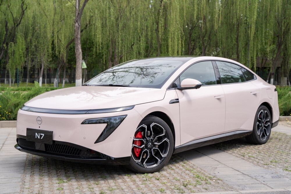 【価格は驚異の約240万円～】中国で発売前の日産新型EV『N7』試乗！予約開始日に1万138件を受注する人気っぷり