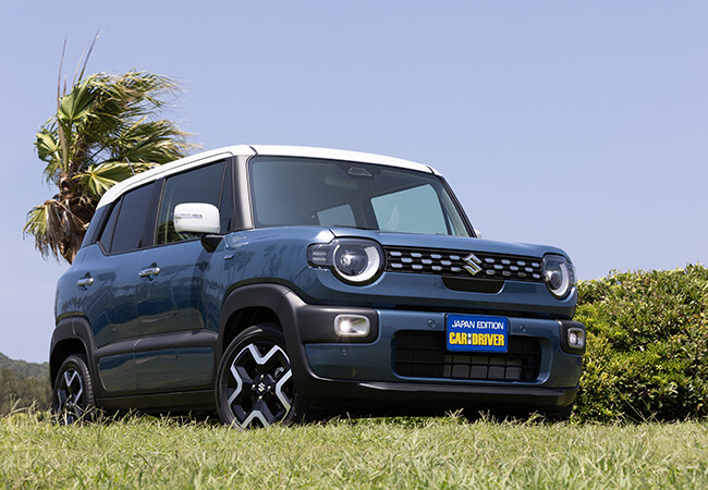 【最新モデルガイド】凛々しいフロントマスクが印象的。最新クロスビーにはコンパクトカーの魅力を知り尽くしたスズキのアイデアが満載されている！