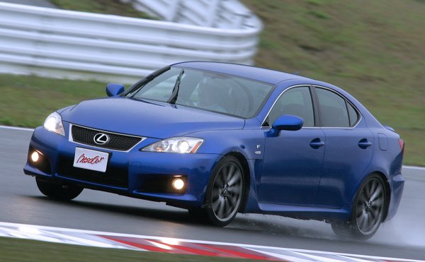 北米のis500 F スポーツパフォーマンス発表で 中古レクサスis Fの価格に動きあり ベストカーweb 自動車情報サイト 新車 中古車 Carview