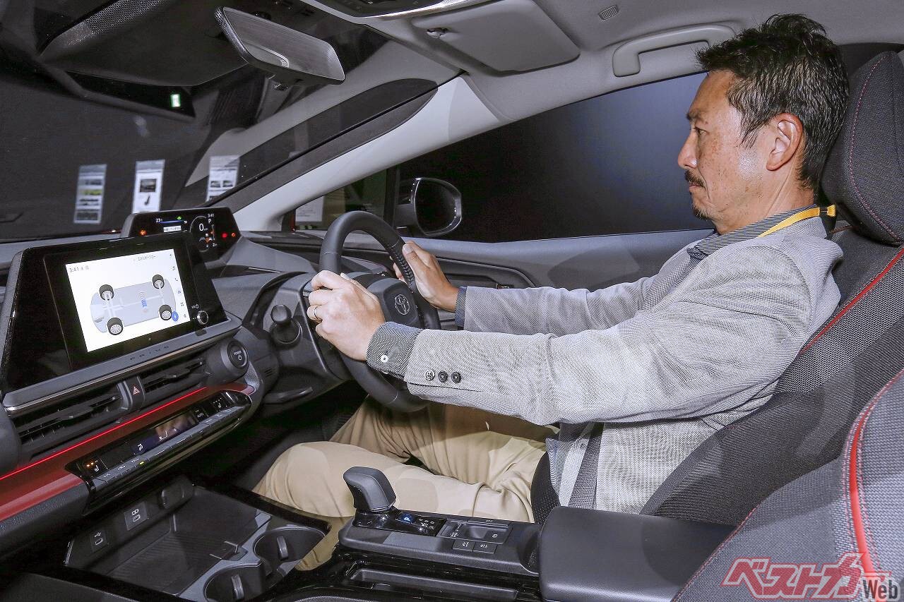 ただの「楽な位置」だと思っていないか!?　「ドラポジ」の追求が真の人馬一体に近づく道だ!!