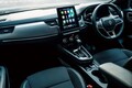 洗練された美しさが光る。ルノー「アルカナ テクノ」シックなデザインの特別仕様車