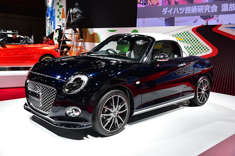 【東京オートサロン2019】ダイハツは市販予定のコペン クーペや往年のレースカーP-5をはじめ、軽自動車、小型車のカスタムコンセプトカーを展示