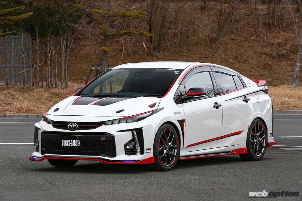 エコカーだってスポーティに プリウスphv Grスポーツ用の攻撃的エアロに注目 幻の東京オートサロン21 Web Option 自動車情報サイト 新車 中古車 Carview
