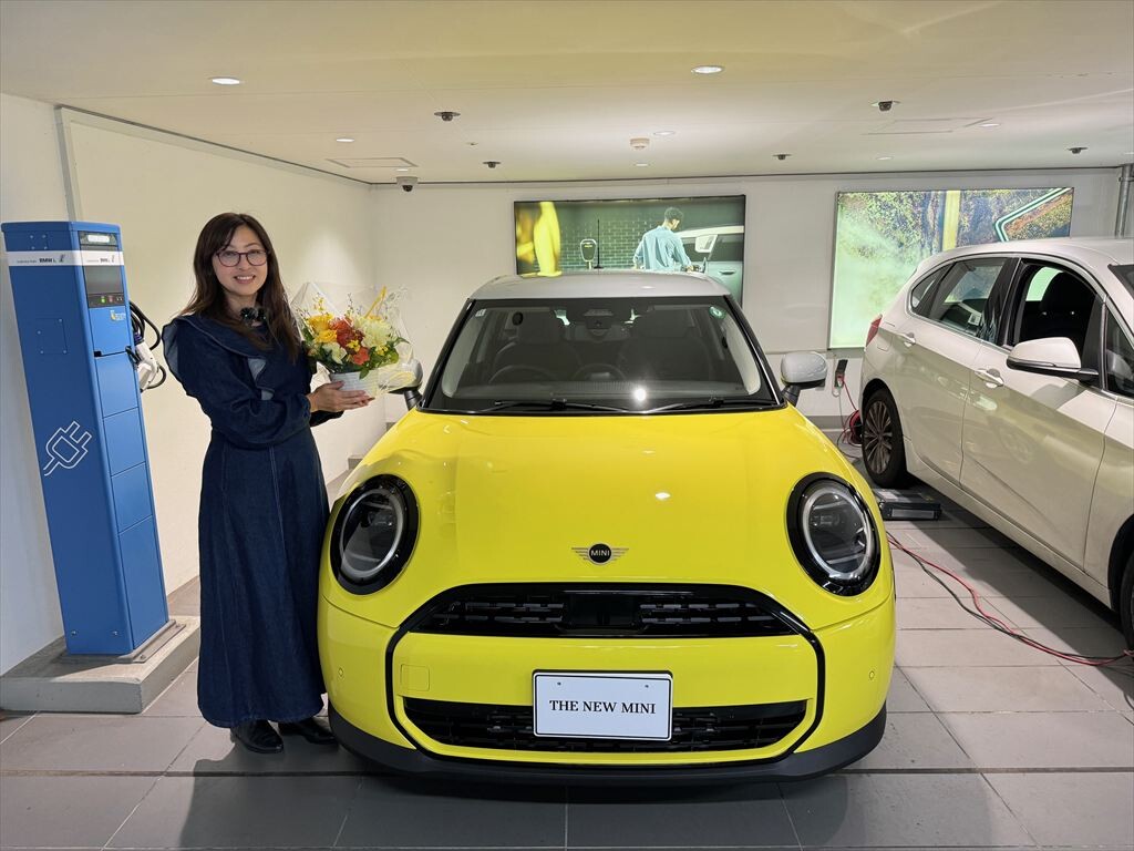 ボディカラーは思い切って目立ち度満点のイエローに！ 待望の新型MINIが納車されました【吉田由美の新・MINIミニ大作戦】