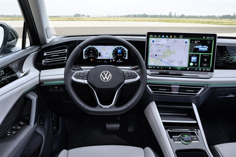 【内外装フォト50枚】フォルクスワーゲン新型SUV「ティグアン」予約開始　高くなったがその分装備充実