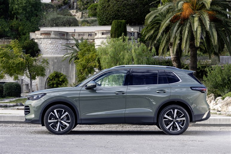 【内外装フォト50枚】フォルクスワーゲン新型SUV「ティグアン」予約開始　高くなったがその分装備充実