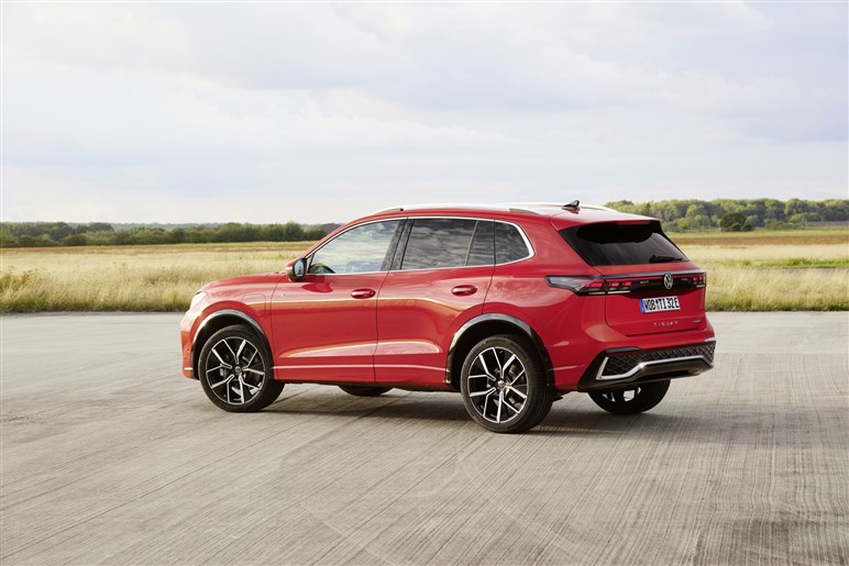 【内外装フォト50枚】フォルクスワーゲン新型SUV「ティグアン」予約開始　高くなったがその分装備充実