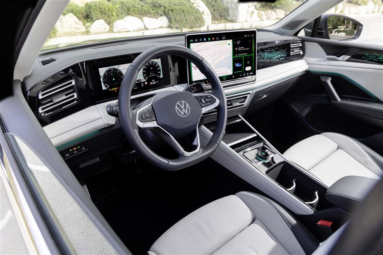 【内外装フォト50枚】フォルクスワーゲン新型SUV「ティグアン」予約開始　高くなったがその分装備充実