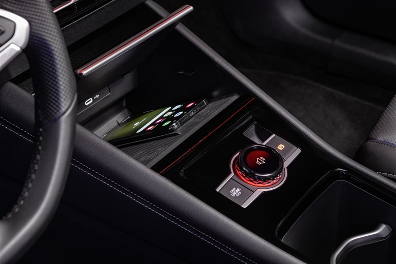 【内外装フォト50枚】フォルクスワーゲン新型SUV「ティグアン」予約開始　高くなったがその分装備充実
