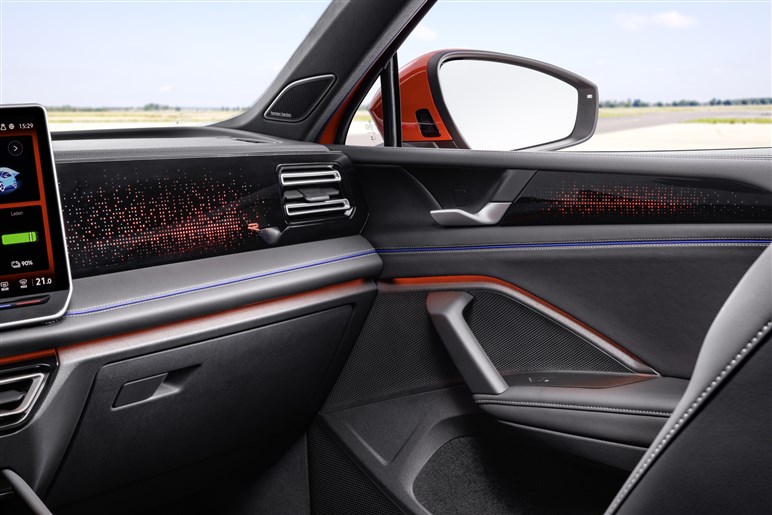 【内外装フォト50枚】フォルクスワーゲン新型SUV「ティグアン」予約開始　高くなったがその分装備充実