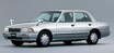 なぜ日本では30年前のタクシーが走り続けられるのか？