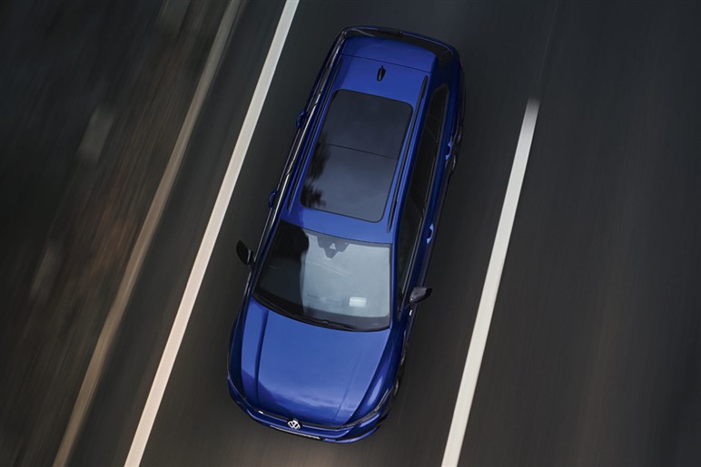 【すでにキャンセル待ち】最新型「ゴルフR」兄弟の特別仕様車は秒速完売…「GTIエディション50」は1年後？