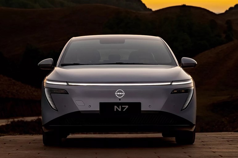 【国内導入の噂も】日産の新型BEV「N7」が中国で好調な滑り出し。発売6週間で2万台超を受注