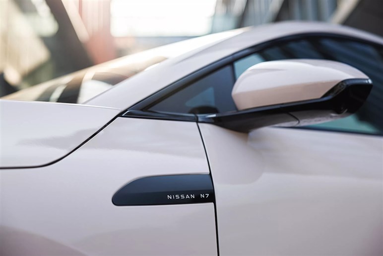 【国内導入の噂も】日産の新型BEV「N7」が中国で好調な滑り出し。発売6週間で2万台超を受注