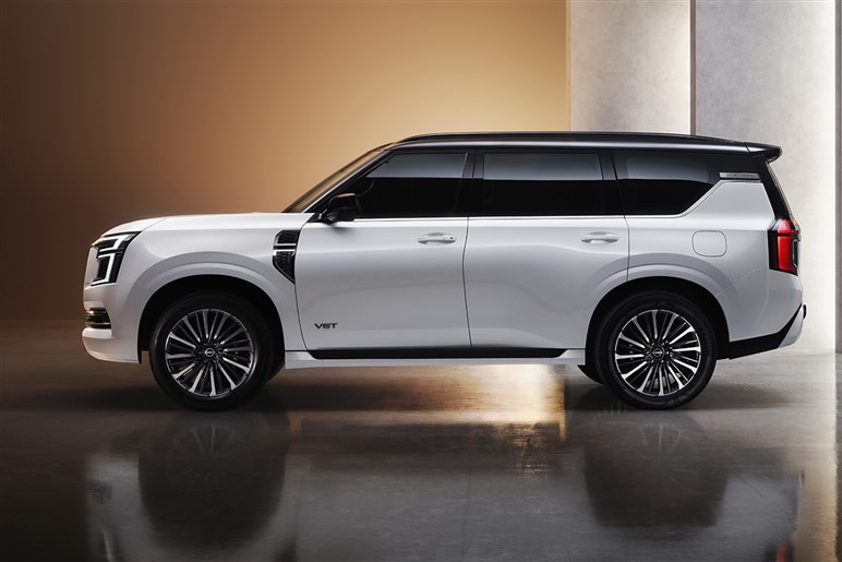 新型「パトロール」の国内導入は幻想か？ 深刻化する日産の“売れるSUV”不在…日本に必要なSUVは他のモデルだった！