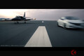 日産車とジェット機の「ガチバトル」勃発!? “フル加速”のスゴさ分かる動画公開！