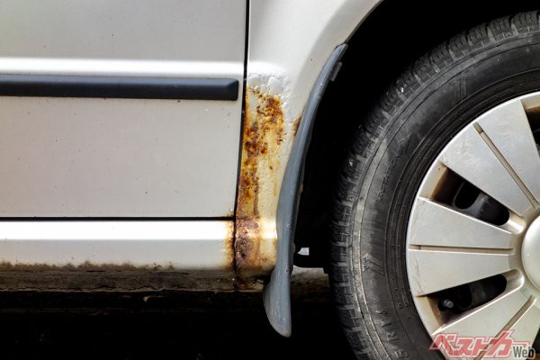 格安だからといって手を出してはいけない 水没車 冠水車の注意点と見分け方 ベストカーweb 自動車情報サイト 新車 中古車 Carview