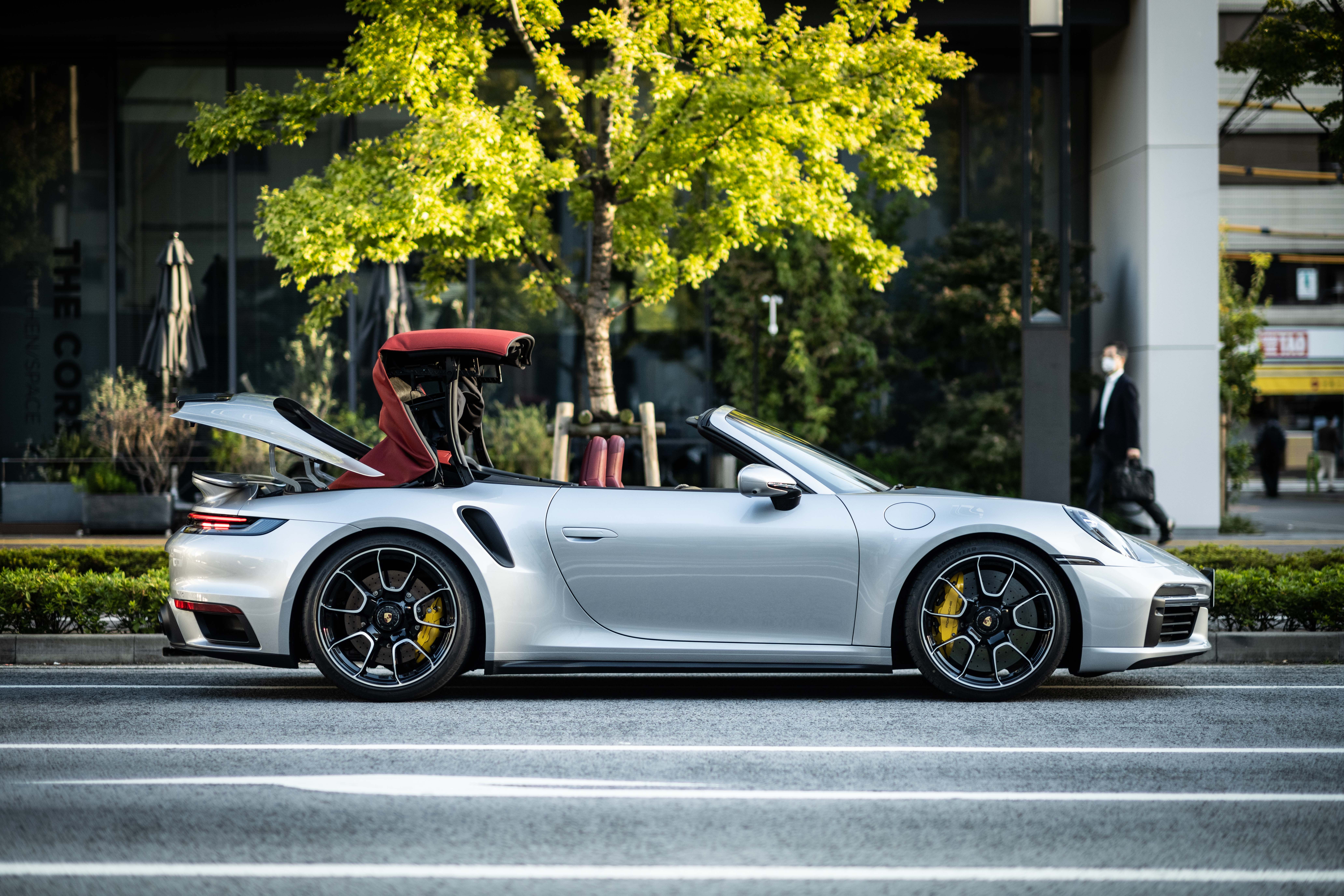 過激なロマンチシズム 新型ポルシェ911ターボsカブリオレ試乗記 Gq Japan の写真 6ページ目 自動車情報サイト 新車 中古車 Carview