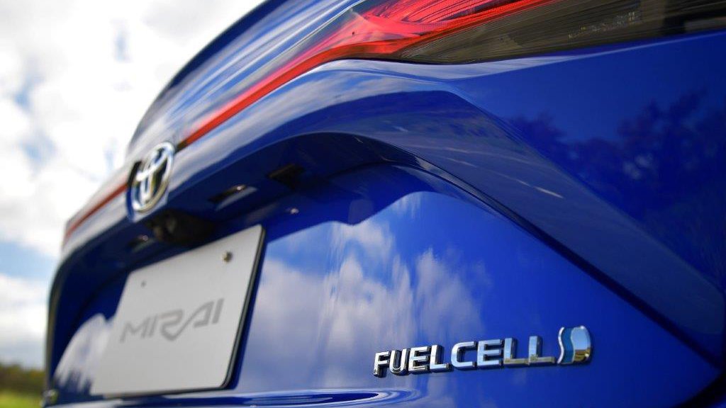 クルマの寿命は10年10万kmが当たり前の時代 Fcvは何年くらいもつのか クルマの達人になる ベストカーweb ヘッドライン 自動車情報サイト 新車 中古車 Carview