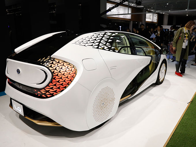 「来年発売される車はひとつもない」トヨタブースは未来のモビリティ社会を描く【東京モーターショー2019】