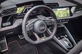 【ガチンコ勝負】技術的には双子車同然のアウディS3とVWゴルフRの比較テスト　果たしてその走行レベルも同レベルなのだろうか？