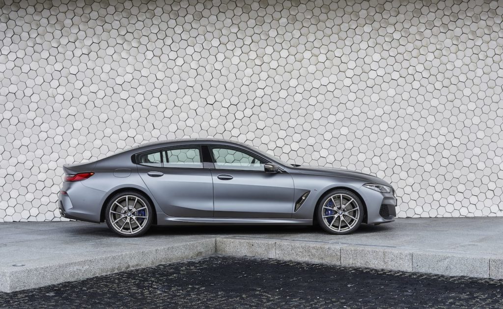 「BMW 8シリーズ グランクーペ」発表！ スタイルと実用性を両立した美しき4ドアクーペ