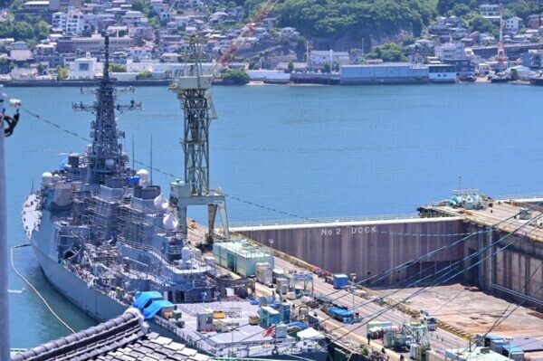 「艦艇」に全集中！大型商船は「作りません」 造船の街“稼ぎ”の変化が浮彫りに 三菱長崎