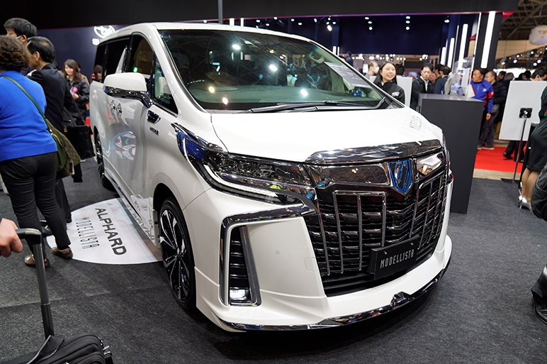 トヨタが誇る高級ミニバン アルヴェルのモデリスタ版は 威風堂々 な存在感が凄い 東京オートサロン Carview 自動車情報サイト 新車 中古車 Carview