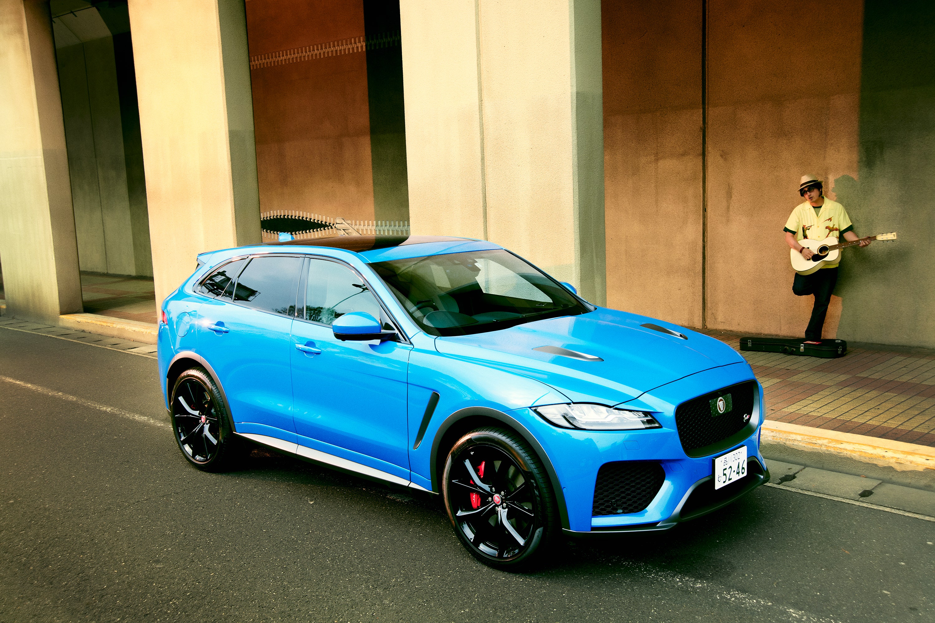 そしてこのボディは速い Jaguar F Pace ミドルサイズsuvクーペが最強説3 Gq Japan 自動車情報サイト 新車 中古車 Carview