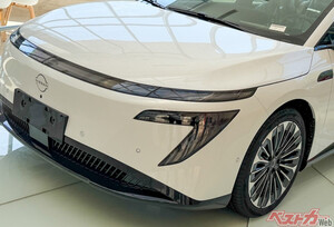 「日産N7」現地で独占試乗!!!　感じたのは「スカイライン」のような自然な乗り味　"手練れ日本人エンジニア"の思いと実力がすごい