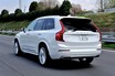 新型XC90 T8に試乗。ふたつの過給機＋電気モーターによる走りは？