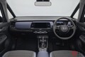 ホンダ新「小さな高級車」発売！ アウトドア感UP×上質内装を採用でSUV仕様刷新!? 「フィット」何が変わった？ 新仕様の反響は？