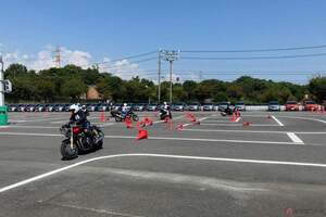 「指導員が足りない……」と思ったら受検会場すらない!?　存続の岐路に立つ「二輪車安全運転指導員」制度とは
