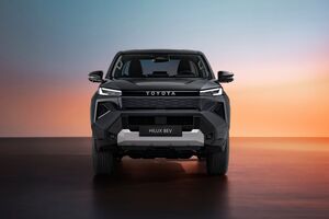 新型トヨタ ハイラックス登場！ 日本でも販売へ──GQ新着カー