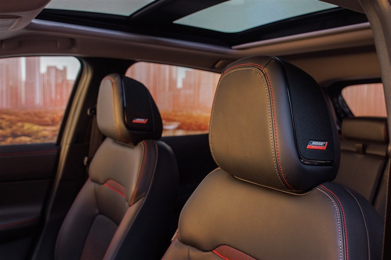 【アリ？ナシ？】完全イメチェンした日産新型「キックス」公開！ 今年夏、北米から投入