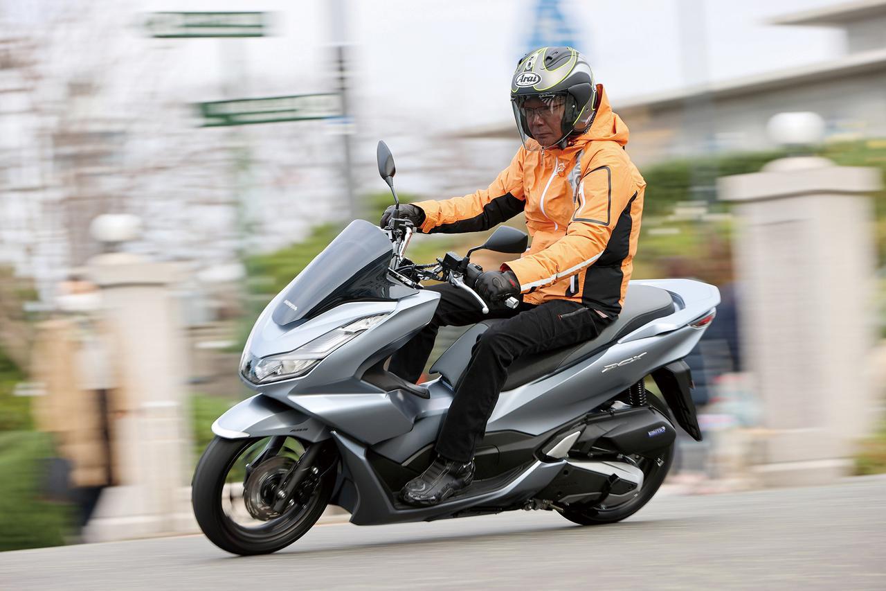 ホンダ Pcx Pcx160 試乗インプレ 新型pcxシリーズの乗り心地や装備を徹底解説 21年 Webオートバイ 自動車情報サイト 新車 中古車 Carview